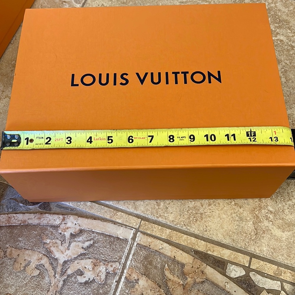 LV gift box - can be use for Coussin PM or Speedy 25,30